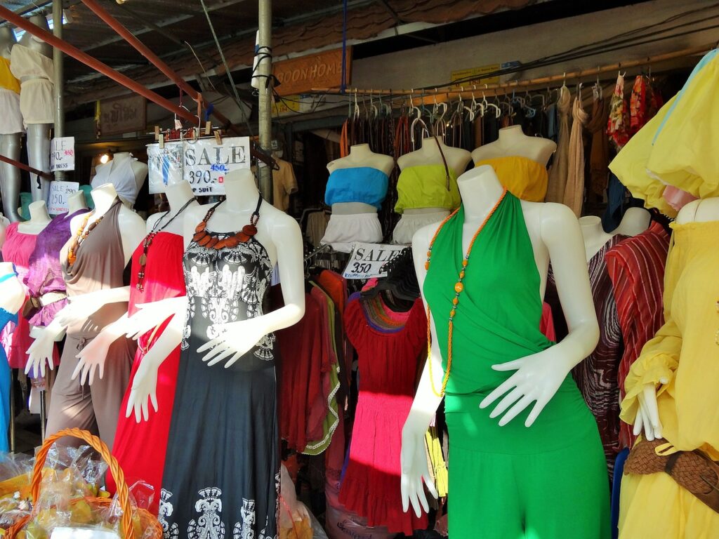 valigia abbigliamenti thailandia