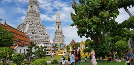 Wat Arun Tempio dell'Alba a Bangkok incluso nel tour privato con guida in italiano