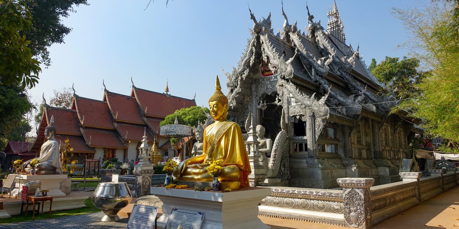 Chiang Mai in un Giorno: Templi, Cascate e Natura da Scoprire